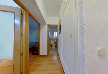 piso en venta en Pueblo Nuevo (Distrito Ciudad Lineal. Madrid Capital) por 155.000 €