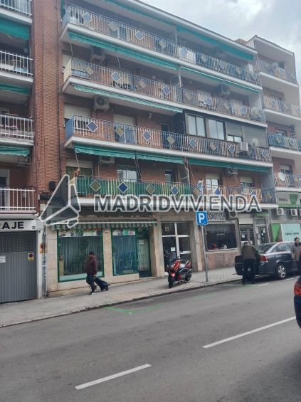 piso en venta en Pueblo Nuevo (Distrito Ciudad Lineal. Madrid Capital) por 269.500 €