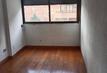 piso en venta en Pueblo Nuevo (Distrito Ciudad Lineal. Madrid Capital) por 269.500 €