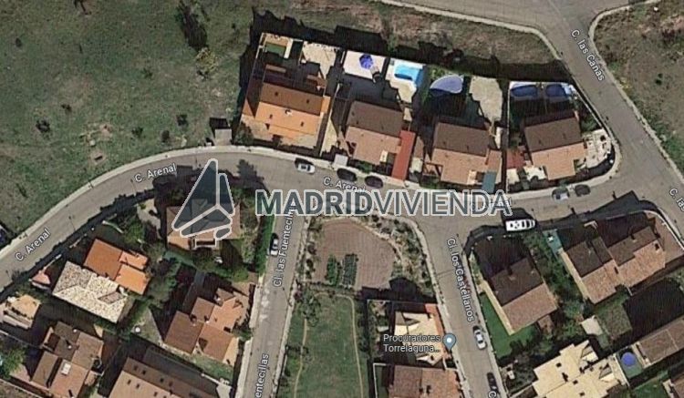 casa / chalet en venta en Torrelaguna por 244.812 €