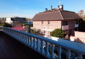 casa / chalet en venta en Rejas (Distrito San Blas. Madrid Capital) por 650.000 €