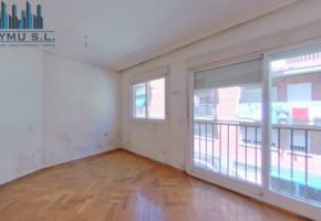 piso en venta en San Isidro (Distrito Carabanchel. Madrid Capital) por 118.204 €