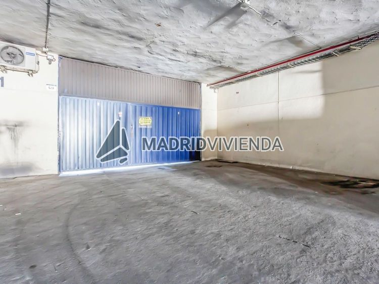 nave / local en venta en Casco Histórico de Vallecas (Distrito Villa de Vallecas. Madrid Capital) por 220.000 €