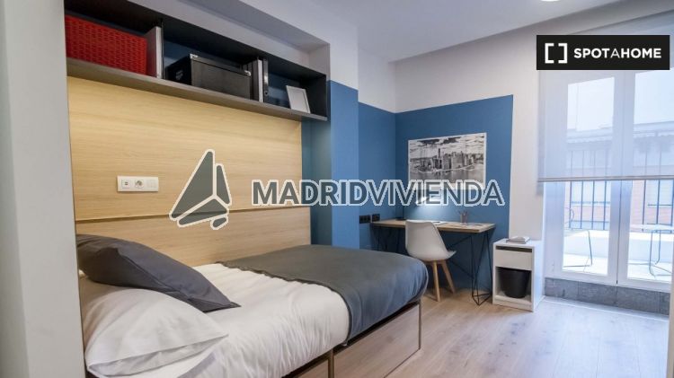 casa / chalet en alquiler en Castellana (Distrito Salamanca. Madrid Capital) por 1.410 €