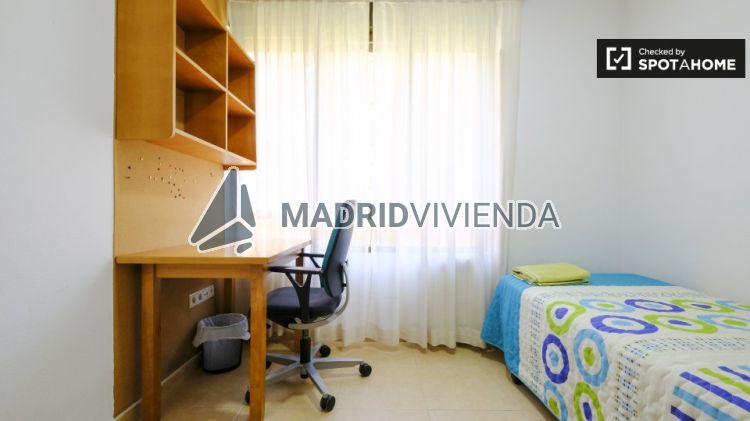 casa / chalet en alquiler en Justicia (Distrito Centro. Madrid Capital) por 1.100 €
