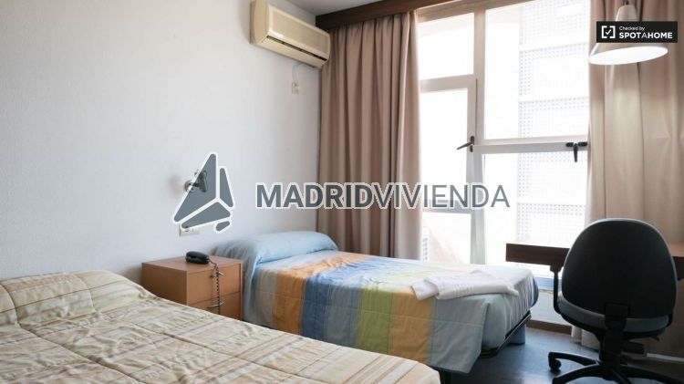 casa / chalet en alquiler en Ciudad Universitaria (Distrito Moncloa. Madrid Capital) por 1.100 €