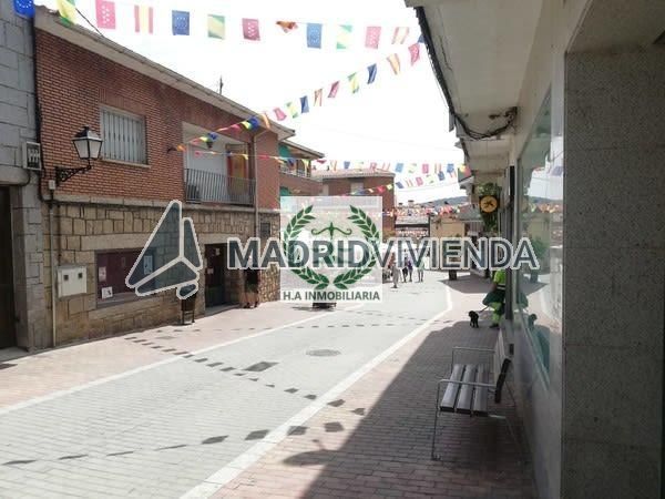 nave / local en venta en Manzanares El Real por 195.100 €