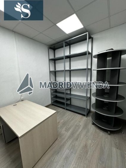 oficina en alquiler en Palacio (Distrito Centro. Madrid Capital) por 1.750 €