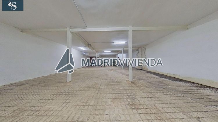 nave / local en alquiler en Valdeacederas (Distrito Tetuán. Madrid Capital) por 1.900 €