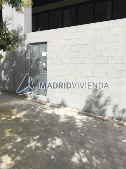 nave / local en venta en Valdefuentes-Valdebebas (Distrito Hortaleza. Madrid Capital) por 1.135.000 €